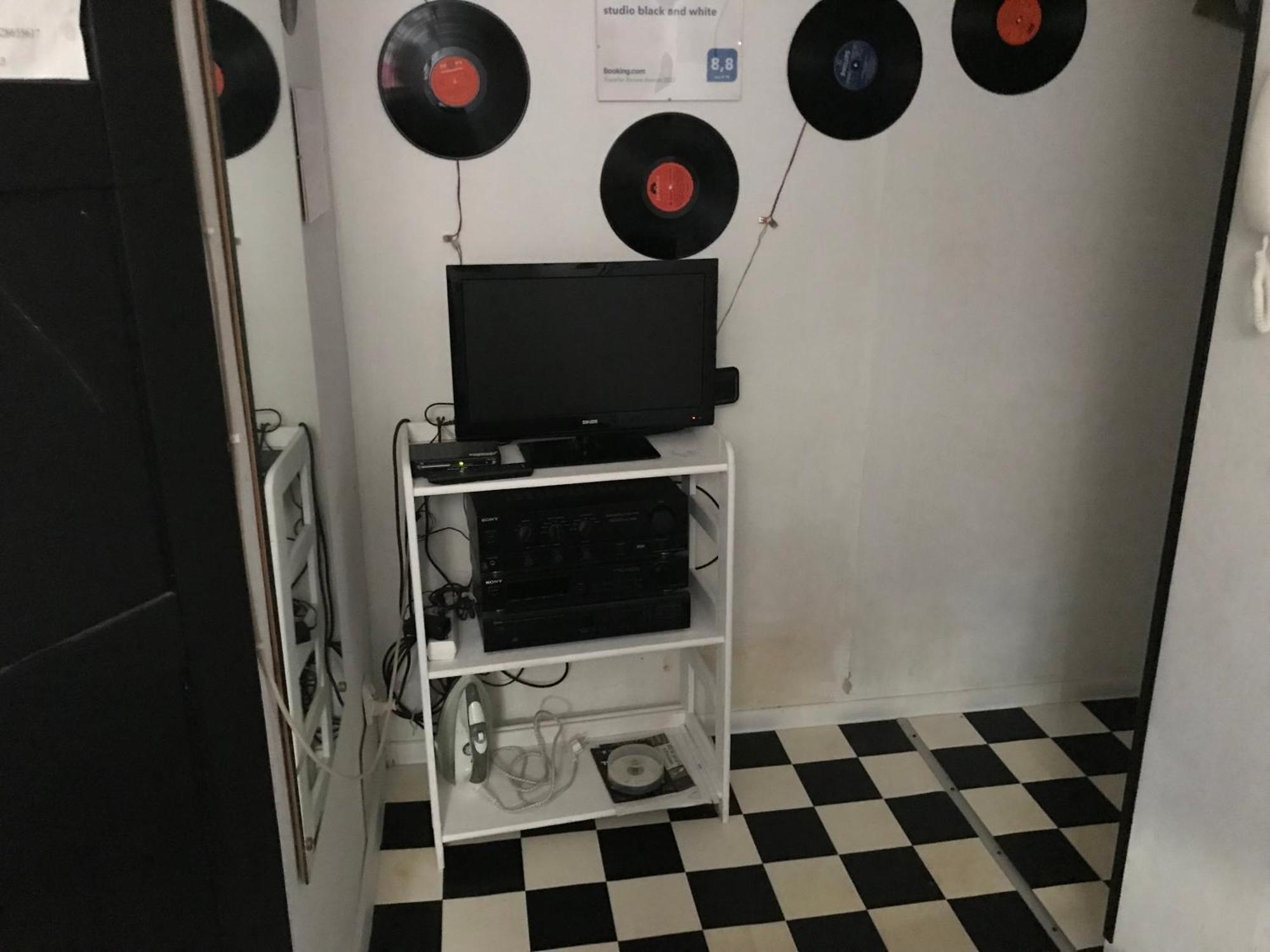 Apartamento studio black&white Łódź Exterior foto